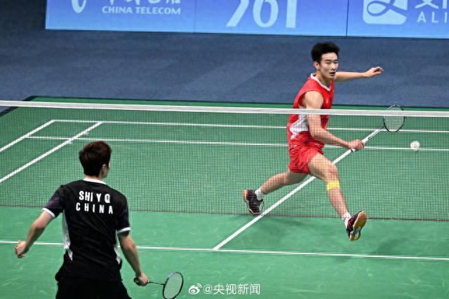 在内线和防 在内线和防